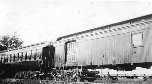 Fla Ry Pass Cars at shops